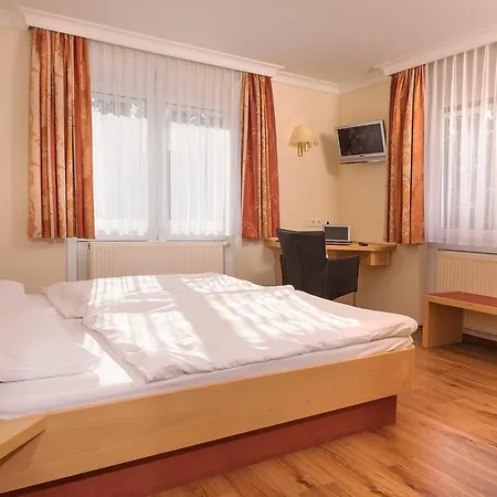 Heuboden 3*