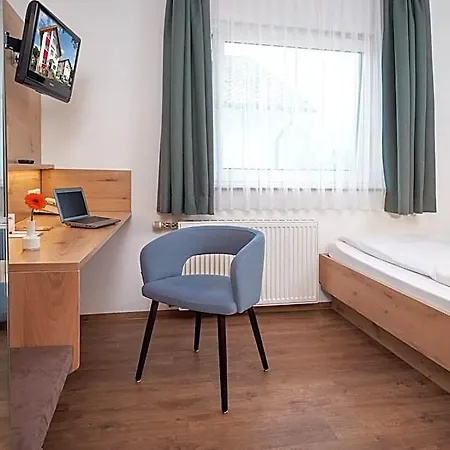 Heuboden 3*